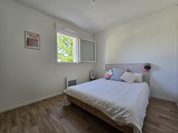 Maison mitoyenne 1 côté Léon 109.65 m²