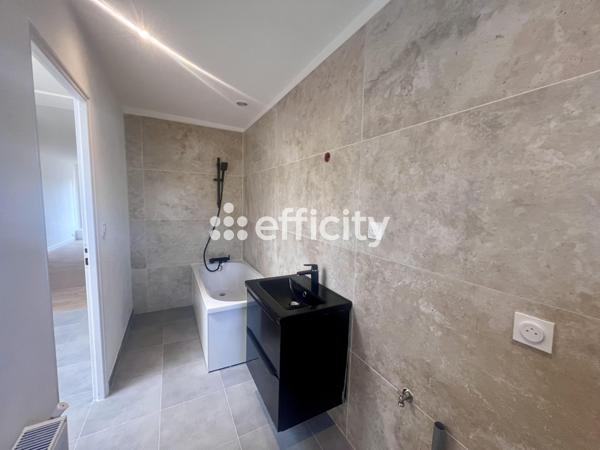 Maison 5 pièces - 85 m²