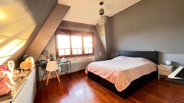 NOAILLES PROCHE, PROPRIETE  8 PIECES + STUDIO ET MAISON DE GARDIEN, 2.5 HECTARES DE TERRAIN