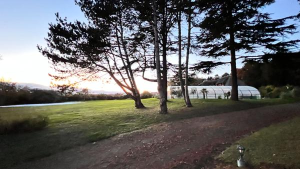 NOAILLES PROCHE, PROPRIETE  8 PIECES + STUDIO ET MAISON DE GARDIEN, 2.5 HECTARES DE TERRAIN