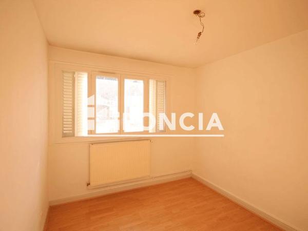 Location Appartement 3 pièces 53.51 m² - FERRIE C Grenoble 38100