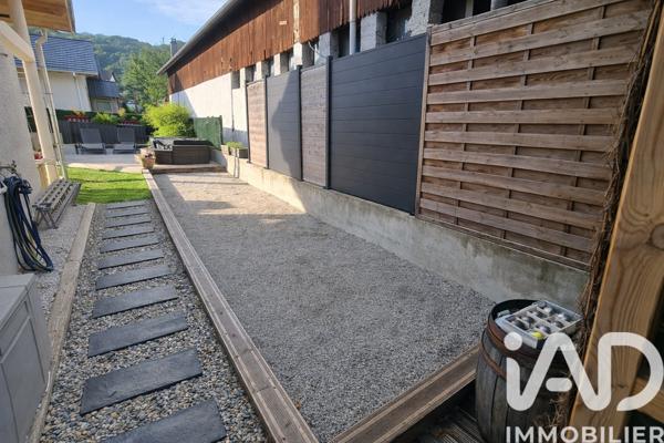 Maison à vendre 7 pièces 153 m² Valgelon-La Rochette