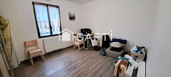 Contemporaine 3 chambres de plain-pied proche des commodités!!!