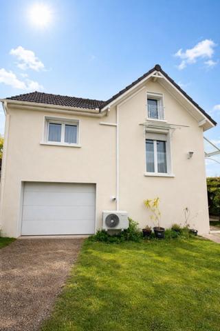 Maison à AUVERS-SUR-OISE, 95430 - 5 pièces 151m²