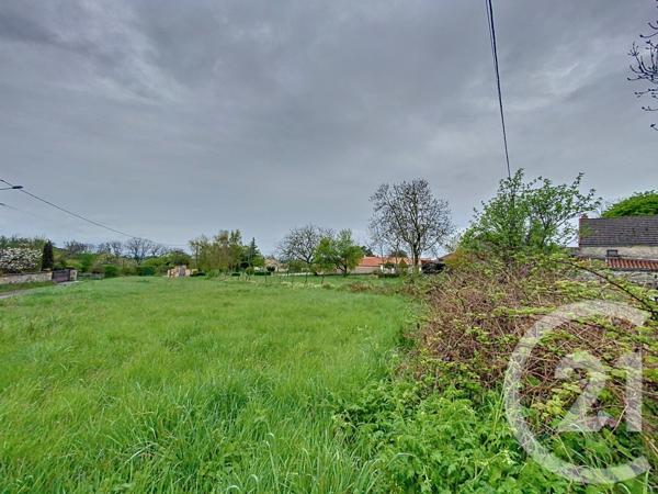 Terrain à vendre  1095 m2 CHAMPS - 63