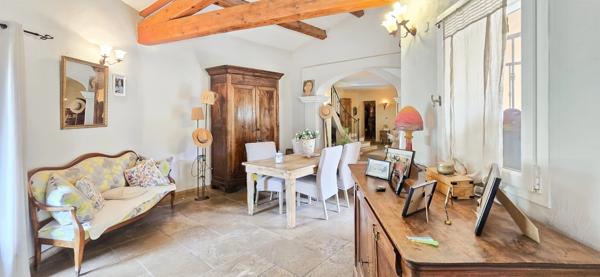 Maison à vendre Villa 6 pièces + piscine terrain 3000m² SOLLIES TOUCAS (83)