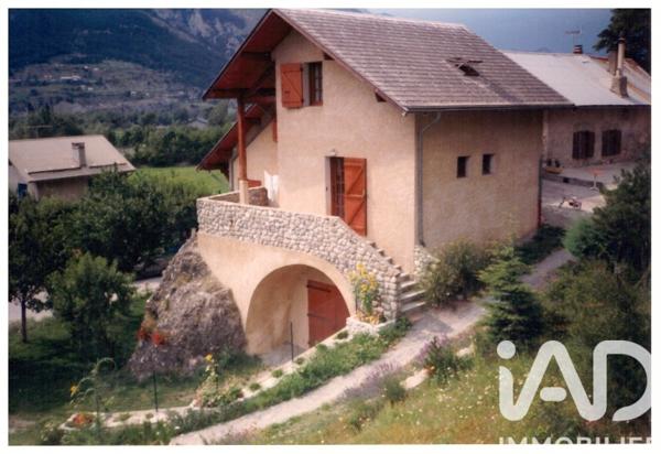 Maison à vendre 4 pièces 69 m² Mont-Dauphin