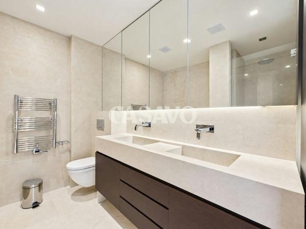 Vente Appartement 4 pièces de 105m² - 75016 Paris