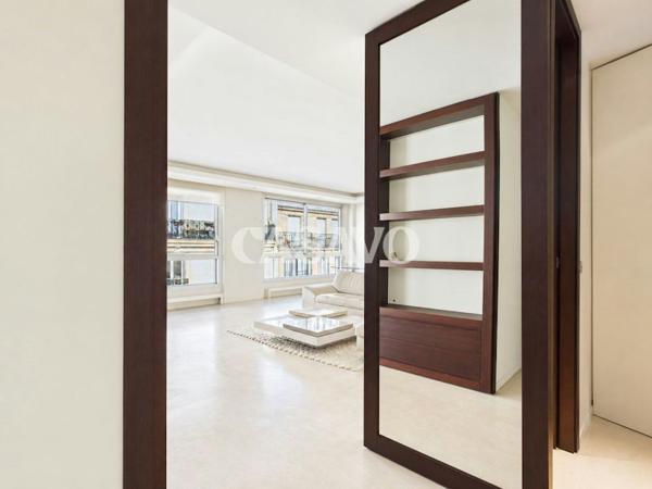 Vente Appartement 4 pièces de 105m² - 75016 Paris