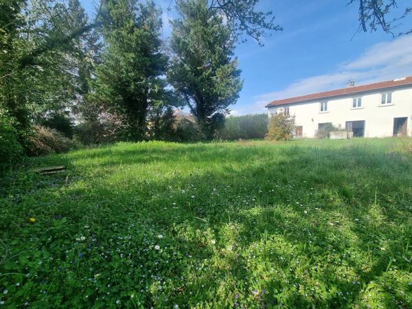 Maison a rénovée  dans un cadre bucolique.