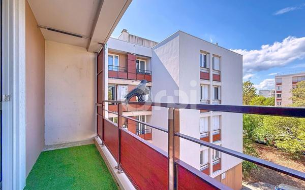 Appartement à vendre    4 pièces • 69,02 m2 Fréjus