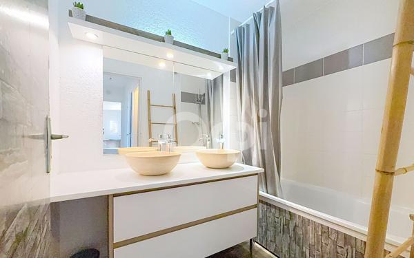 Appartement à vendre    4 pièces • 69,02 m2 Fréjus