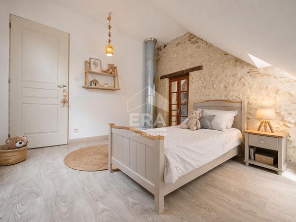 Longère de charme à Chaingy ? 4 chambres (2 en RDC) - jardin 1 500 m² ? DPE D