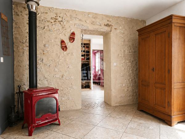 Longère de charme à Chaingy ? 4 chambres (2 en RDC) - jardin 1 500 m² ? DPE D
