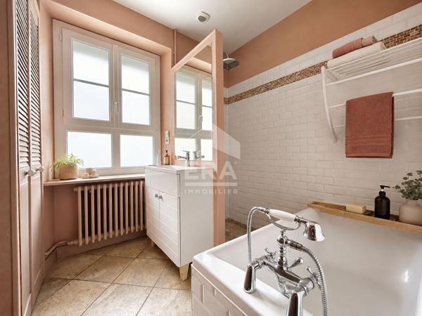 Longère de charme à Chaingy ? 4 chambres (2 en RDC) - jardin 1 500 m² ? DPE D