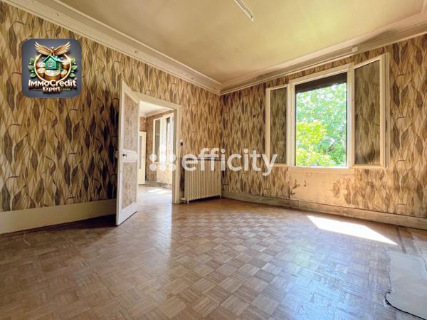 Maison
         7 pièces
        - 149 m² Exclusivité 210 000 € *