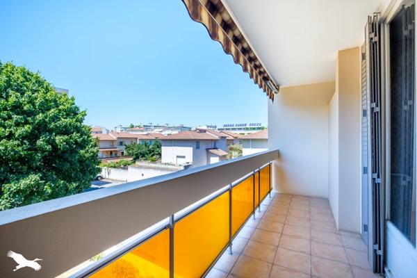 Appartement 241 960 € Lyon 08 5 p 75 m² DPE E