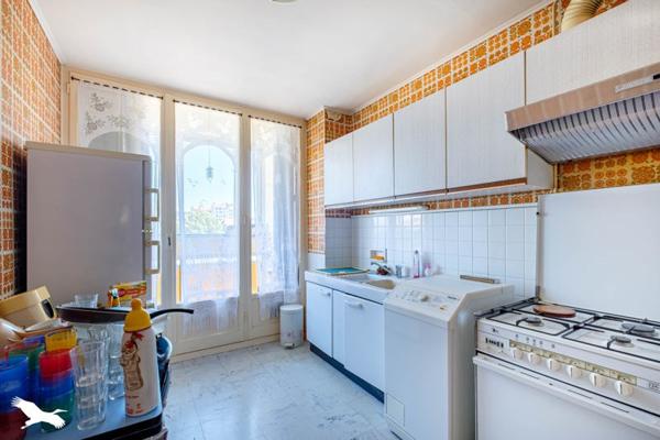 Appartement 241 960 € Lyon 08 5 p 75 m² DPE E