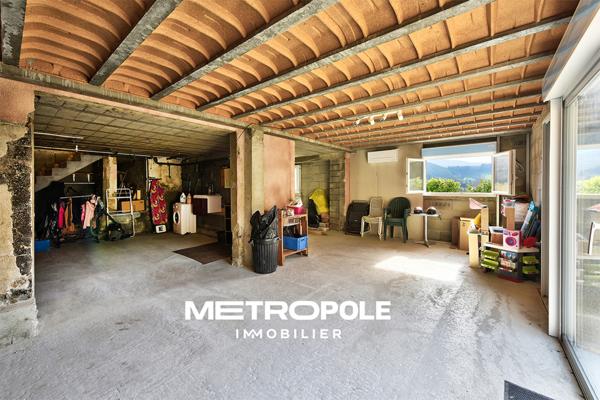 Maison 4 pièce(s) 3 chambre(s) 130 m²