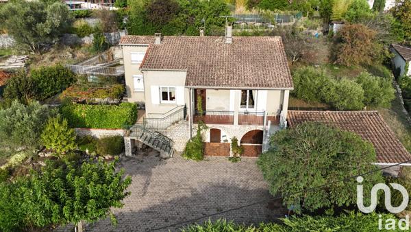 Maison à vendre 4 pièces 120 m² Saint-Étienne-de-Fontbellon