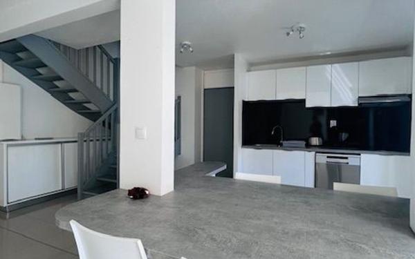 Appartement à louer    3 pièces •  Le Gosier