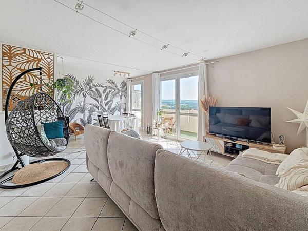 Appartement 2 chambres dont 1 avec dressing