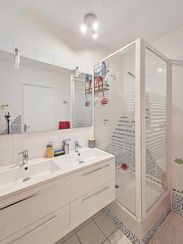 Appartement 2 chambres dont 1 avec dressing