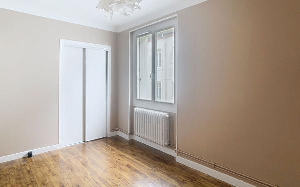 Appartement à louer    3 pièces • 68,15 m2 Brest