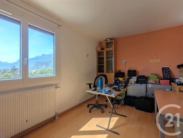 Appartement T5 à vendre  5 pièces - 107,70 m 2   GRENOBLE  - 38