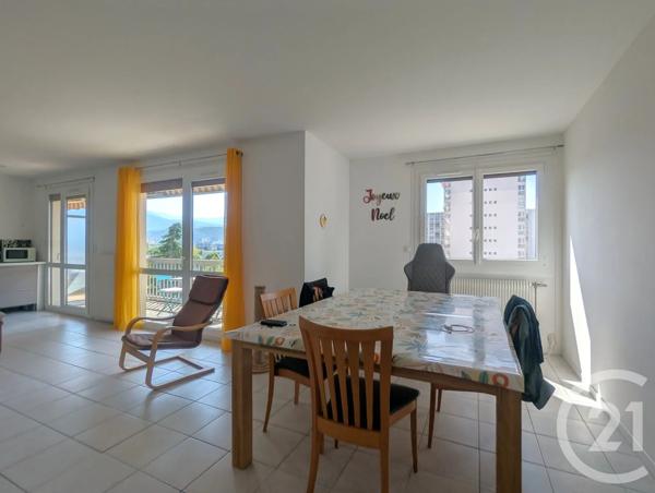 Appartement T5 à vendre  5 pièces - 107,70 m 2   GRENOBLE  - 38