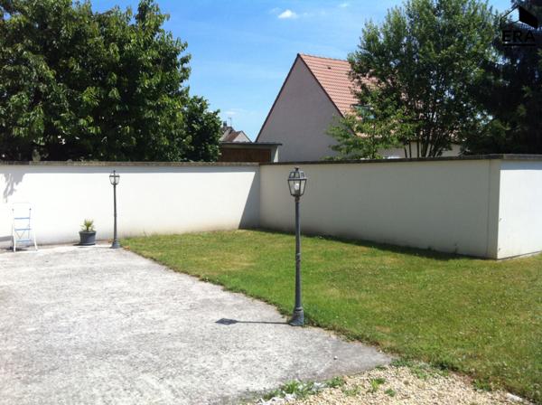 Maison individuelle de 7 pièces proche COMPIEGNE