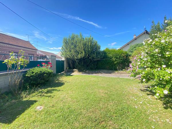 Charmante maison de 69 m2 2 chambres jardin garage