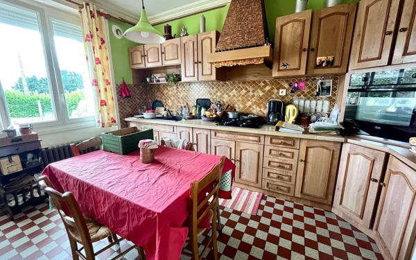 Maison à vendre    4 pièces • 94,20 m2 Rostrenen