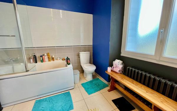 Maison à vendre    4 pièces • 94,20 m2 Rostrenen