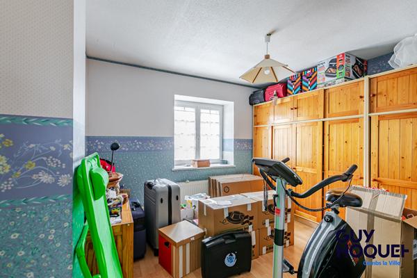 Maison 8 pièces à vendre à Combs-la-Ville - 6 chambres