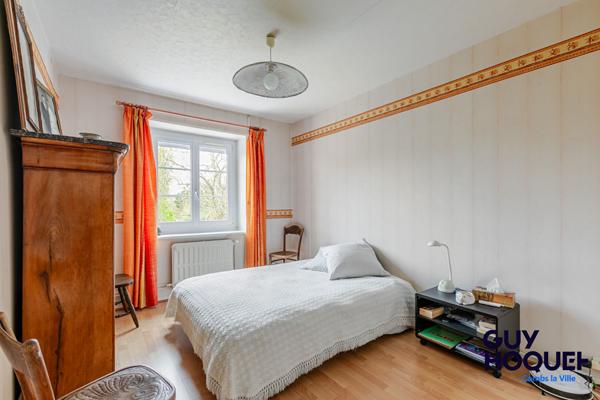 Maison 8 pièces à vendre à Combs-la-Ville - 6 chambres