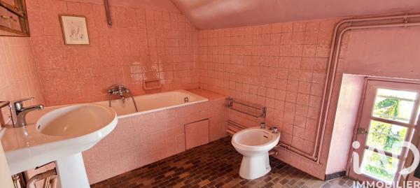 Maison à vendre 4 pièces 85 m² Saint-Arnoult-en-Yvelines