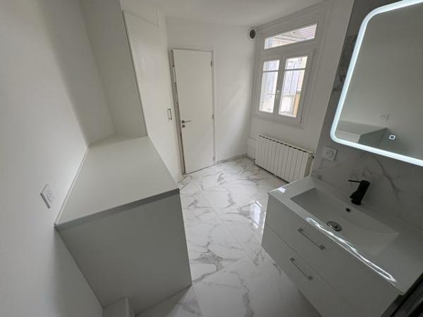 Appartement T3 en plein cœur du Bouchon Troyen – 80 m²