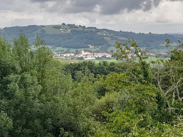 Propriete à vendre 7 pièces SARE (64)