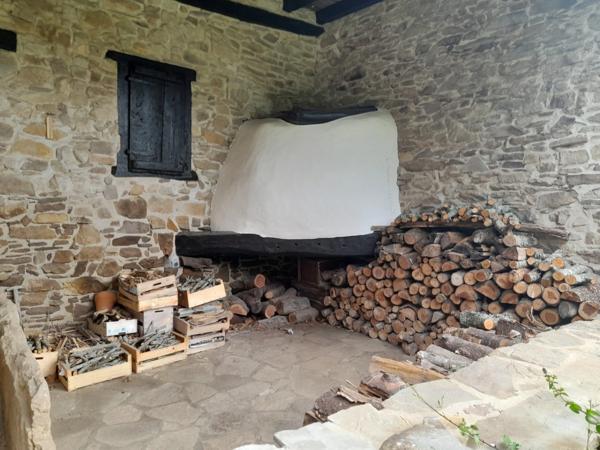 Propriete à vendre 7 pièces SARE (64)