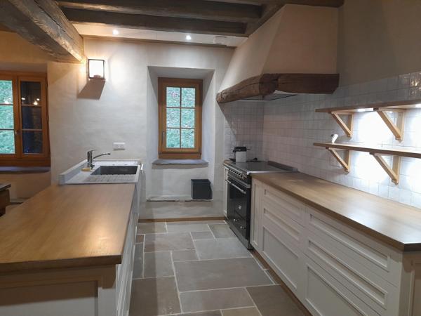 Propriete à vendre 7 pièces SARE (64)