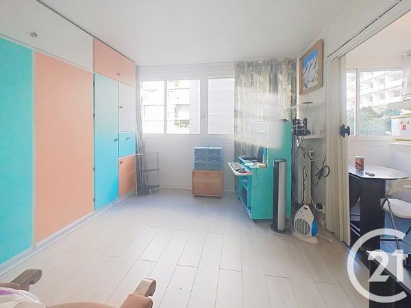 Appartement F1 à vendre  1 pièce - 28 m2 PARIS - 75020