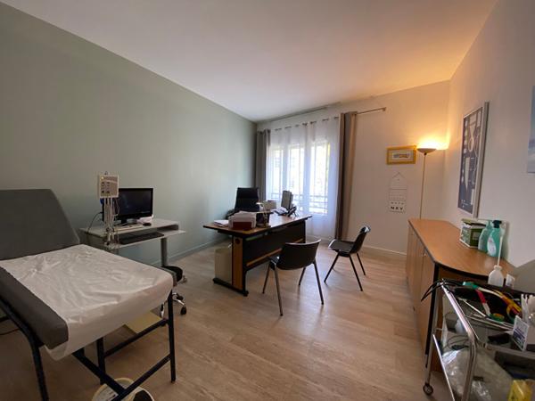 Bureaux- Local professionnel - 9 bureaux -  289 m2