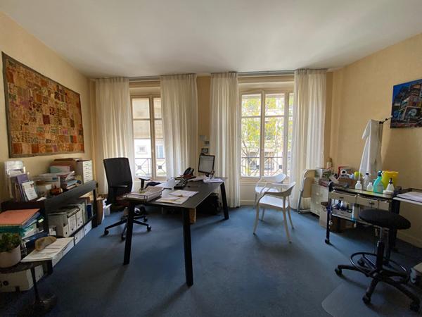 Bureaux- Local professionnel - 9 bureaux -  289 m2