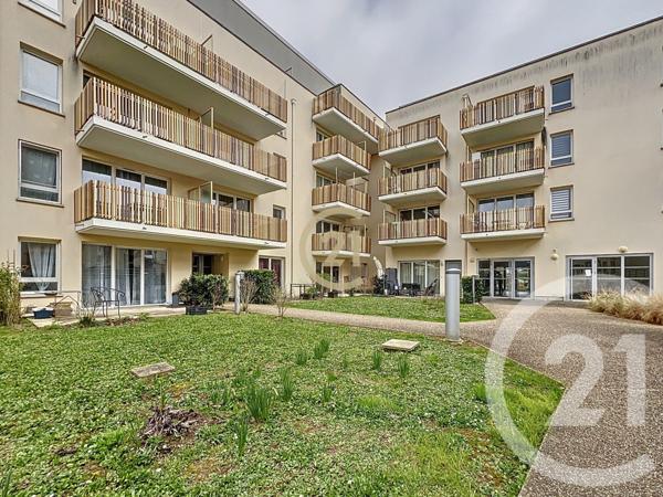 Appartement à vendre  3 pièces - 64,50 m2 JOUY LE MOUTIER - 95