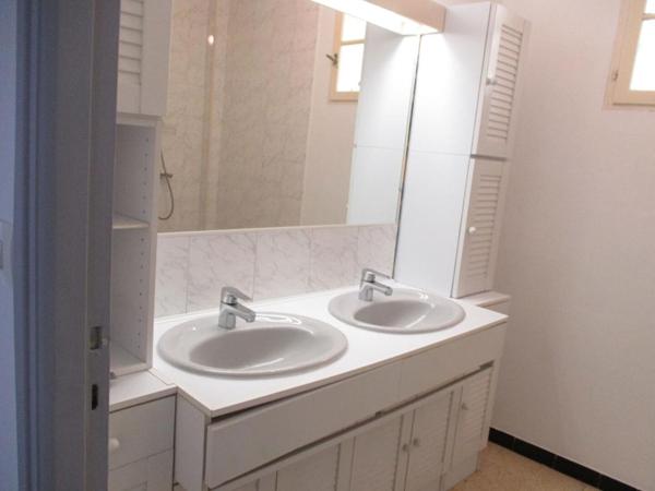 Appartement T4 avec terrasse et garage à Béziers