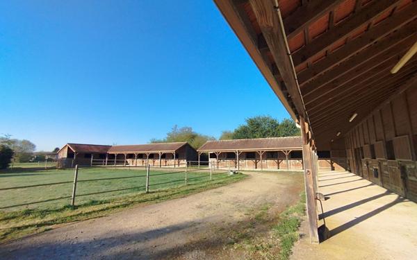 Maison à vendre    4 pièces •  Bourg-Achard