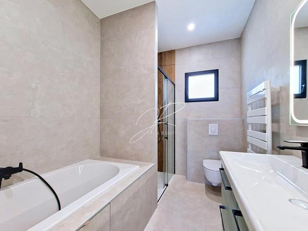 Maison T4 96 m² plain pied 3 chambres
