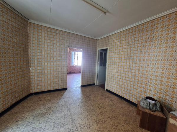 Un immeuble 222M2 3 appartements