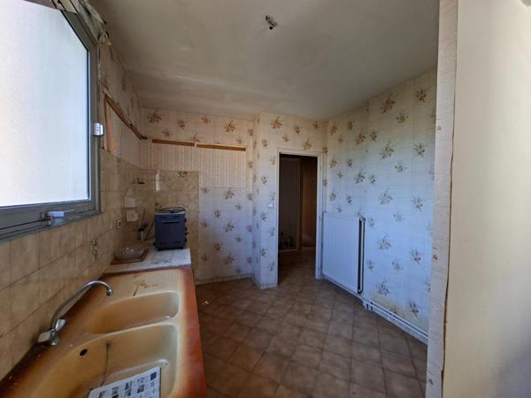 Un immeuble 222M2 3 appartements